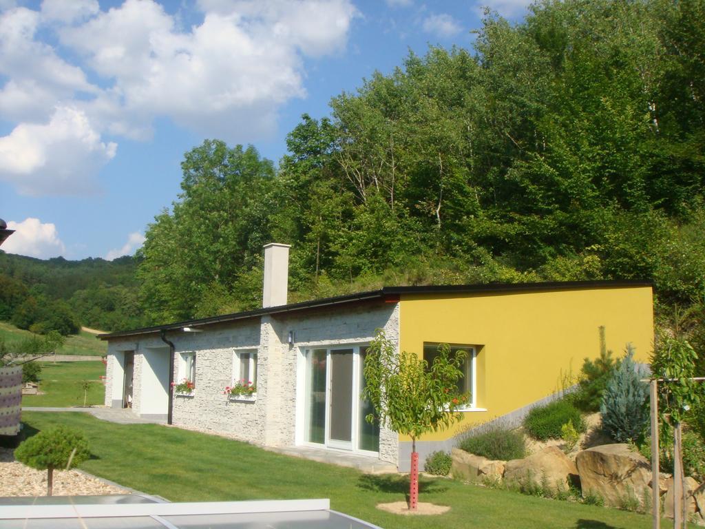 Apartman Kurdejov Hustopeče Стая снимка