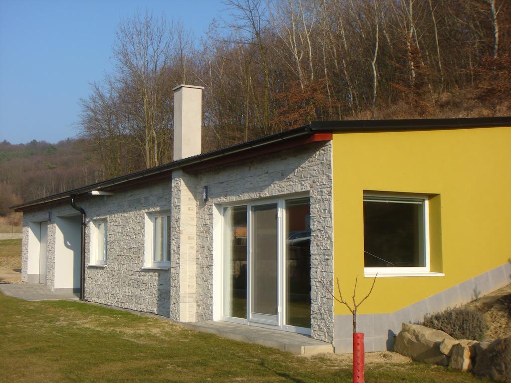 Apartman Kurdejov Hustopeče Екстериор снимка