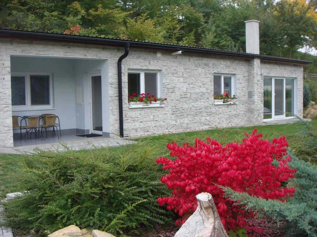 Apartman Kurdejov Hustopeče Екстериор снимка