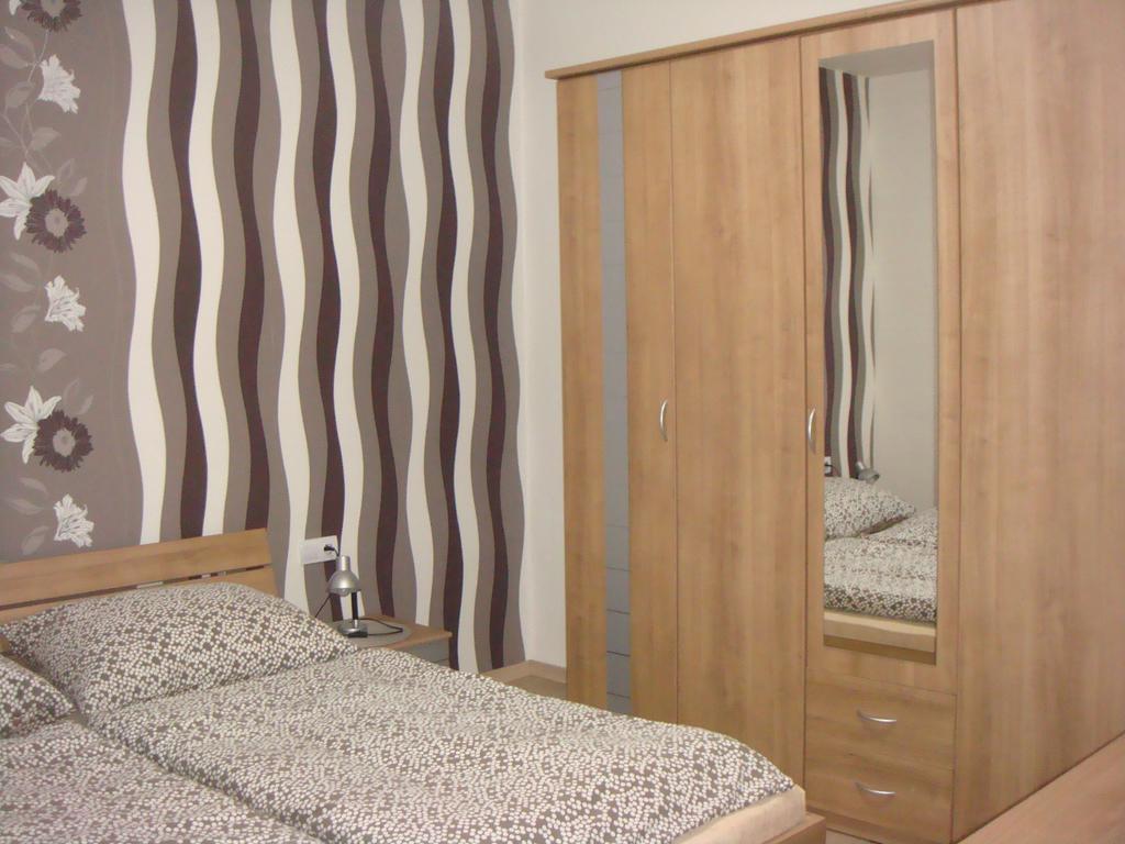 Apartman Kurdejov Hustopeče Екстериор снимка